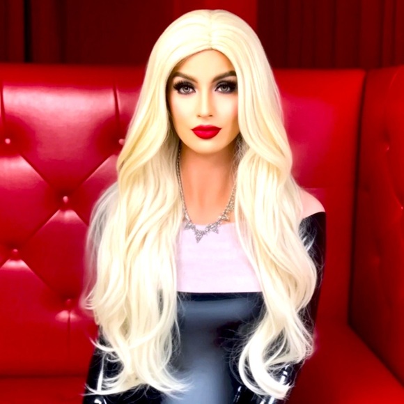 Luxury 75cm Women Long Curly Blonde Wig Middle Part Natural Look Heat Resistant - Picture 2 of 6